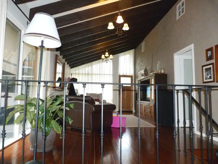Fourth view of Homely house listing, 2 Eddington Pl, Endeavour Hills VIC 3802