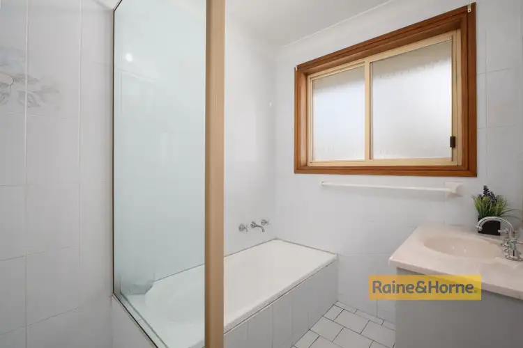 Fifth view of Homely villa listing, 2/44 Paton Street, Woy Woy NSW 2256