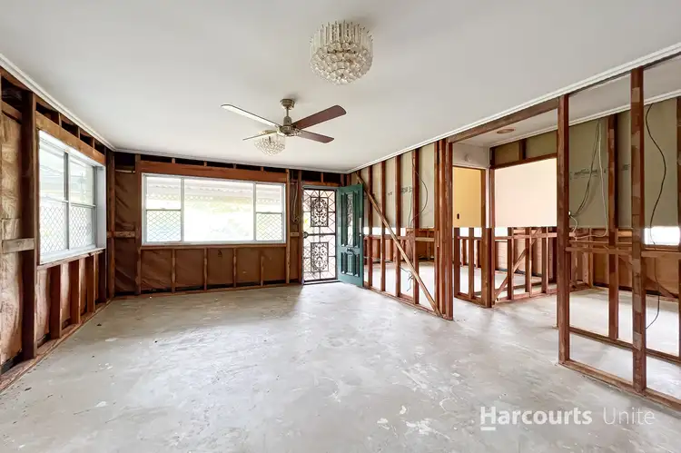 13 Landsborough Avenue, Scarborough QLD 4020