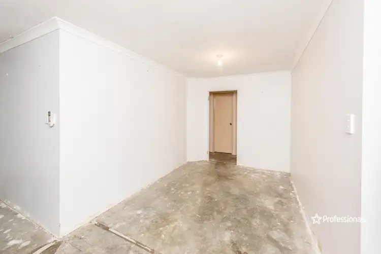 Sixth view of Homely house listing, 1 Boaz Street, Karloo WA 6530