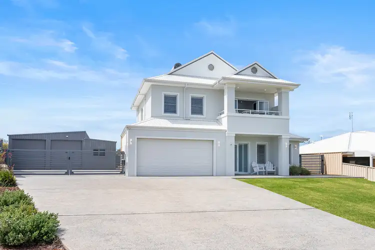 90 Hardey Terrace, Peppermint Grove Beach WA 6271