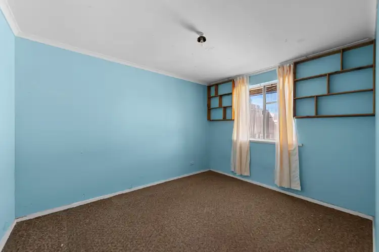Fifth view of Homely house listing, 4 Chardonnay Crescent, Wynn Vale SA 5127