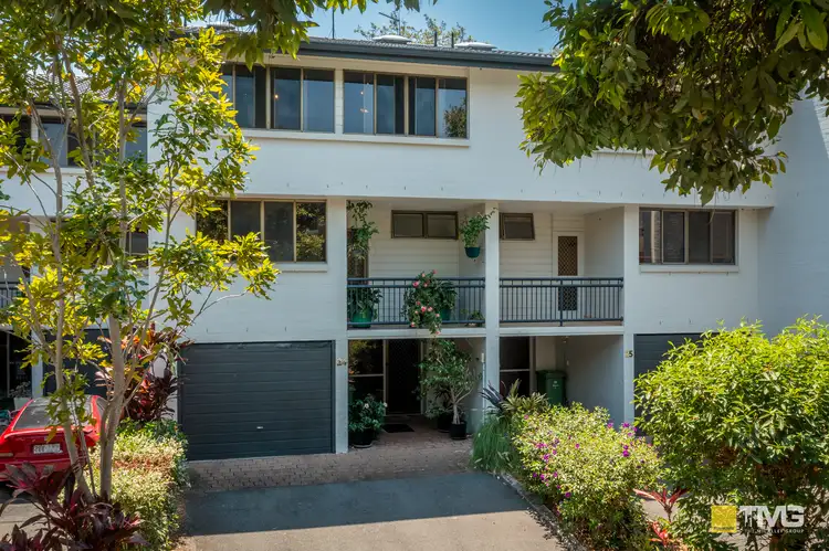24/7 Campbell Street, Bundall QLD 4217