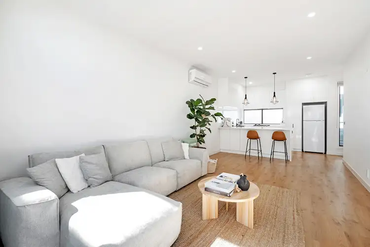 Sixth view of Homely townhouse listing, 8/4-6 Heath Street, Pascoe Vale VIC 3044