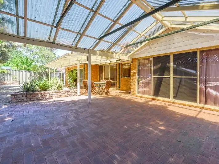 121 Aitken Drive, Winthrop WA 6150
