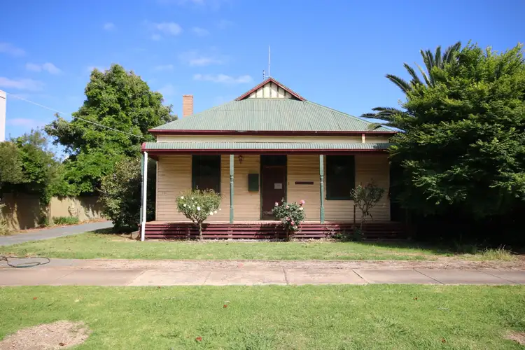 104 Mackay Street, Rochester VIC 3561