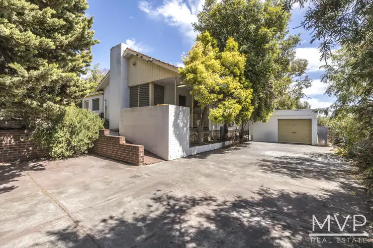 66 Waverley Road, Coolbellup WA 6163