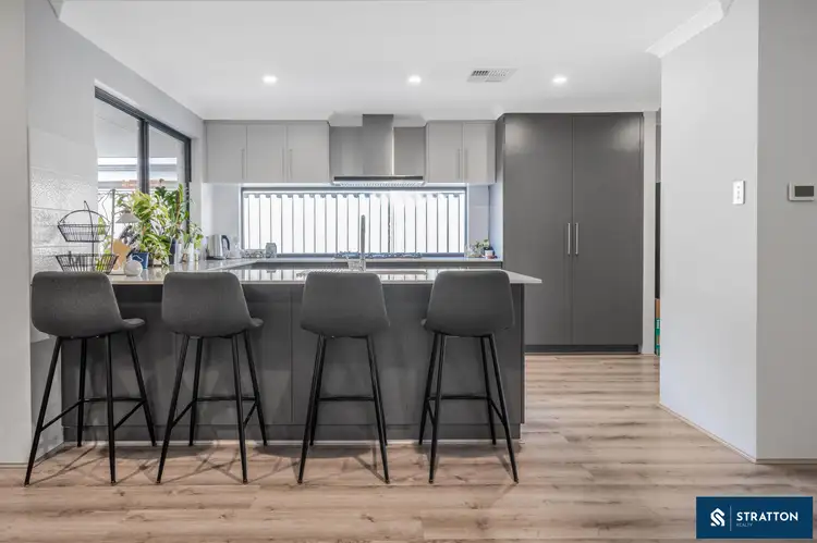 12 Woodville Road