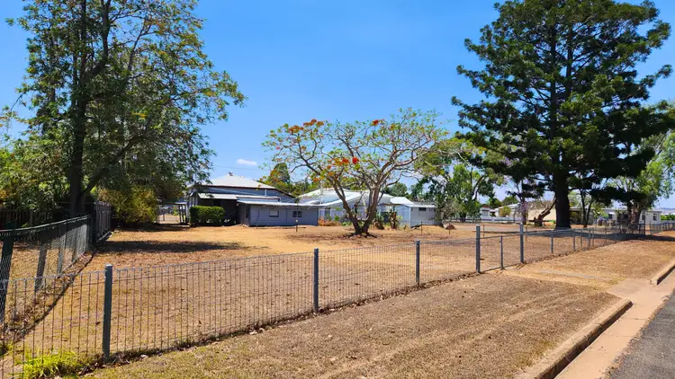 Fifth view of Homely house listing, 7 Walker Street, Gayndah QLD 4625