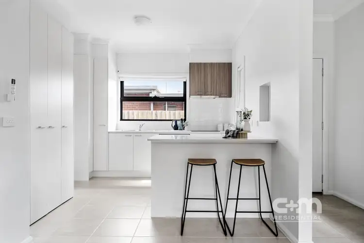 2/84 Isla Avenue, Glenroy VIC 3046