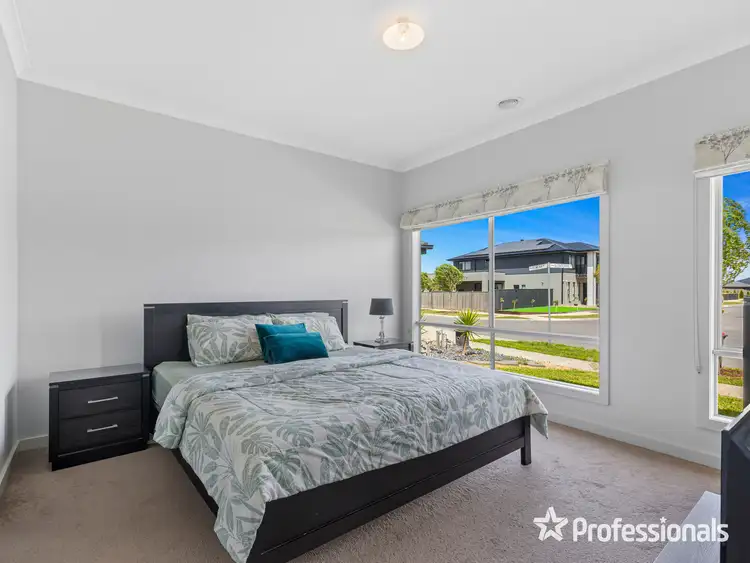 Third view of Homely house listing, 32 Rowena Way, Mickleham VIC 3064