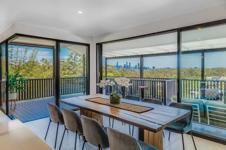 116 Stuartholme Road, Bardon QLD 4065