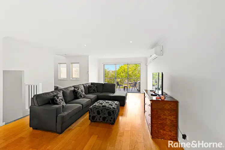 Sixth view of Homely townhouse listing, 8 Kai Close, Caroline Springs VIC 3023