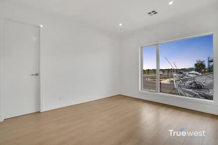 Sixth view of Homely house listing, 39 Blenril Avenue, Tarneit VIC 3029