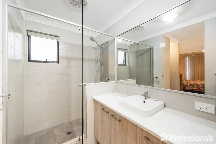 Seventh view of Homely house listing, 6 Grande Crescent, Success WA 6164