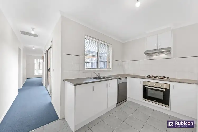 Sixth view of Homely house listing, 2/55 JADE WAY, Hillside VIC 3037