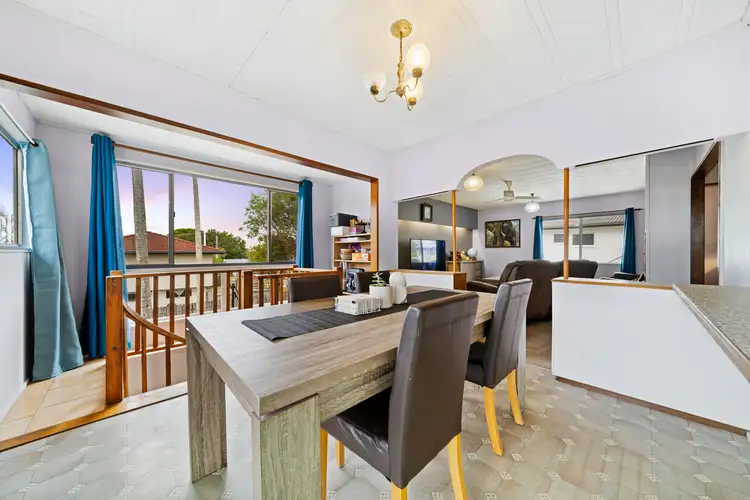 Fourth view of Homely house listing, 2 Flynn Court, Slacks Creek QLD 4127
