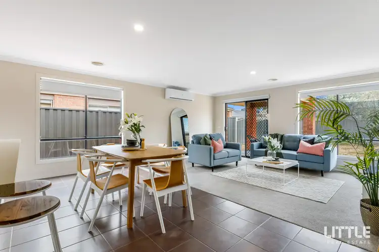 Fourth view of Homely house listing, 8 Greenleaf Circuit, Tarneit VIC 3029