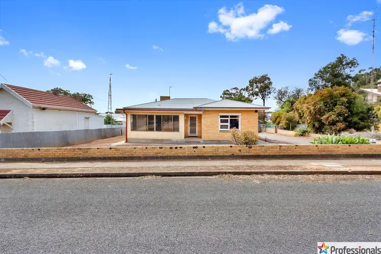 8 Laurence Street, Eudunda SA 5374