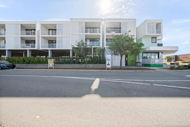 Fifth view of Homely apartment listing, 15/15 Pallett Avenue, Spearwood WA 6163