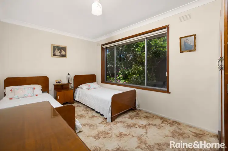 Fifth view of Homely house listing, 54 GENEVA CRESCENT, Lake Albert NSW 2650