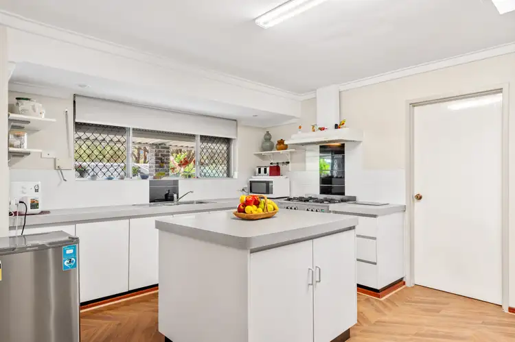 Second view of Homely house listing, 39 Partridge Way, Thornlie WA 6108