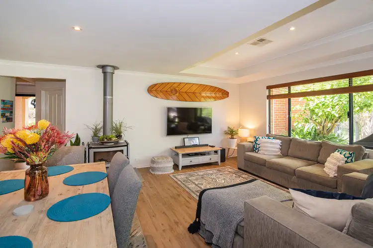 Second view of Homely house listing, 42 Lorikeet Loop, Broadwater WA 6280