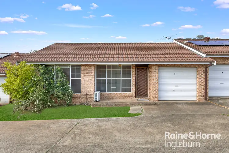 Fourth view of Homely house listing, 2/6 Bensley Road, Macquarie Fields NSW 2564