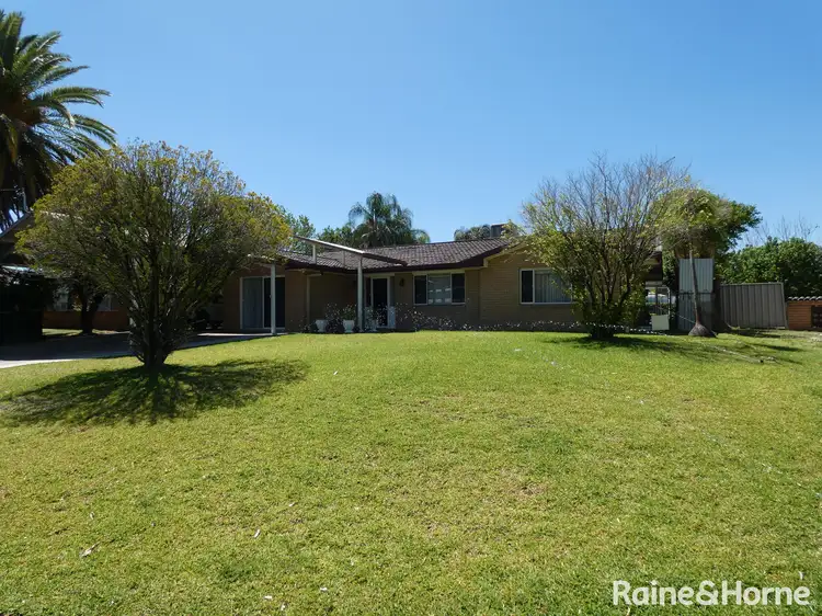 4 Keperra Place, Moree NSW 2400