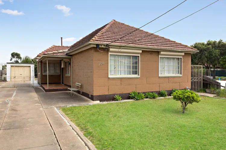 3 Ainsworth Street, Sunshine West VIC 3020
