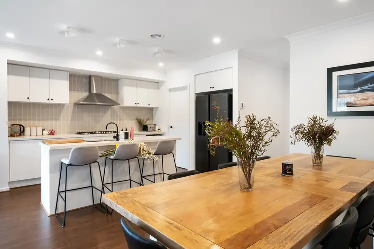 5 Grandview Crescent, Darley VIC 3340