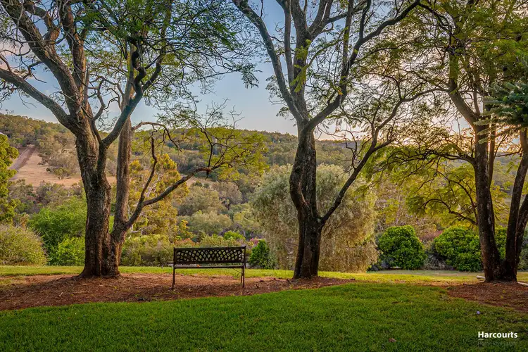 96 Croyden Road, Roleystone WA 6111