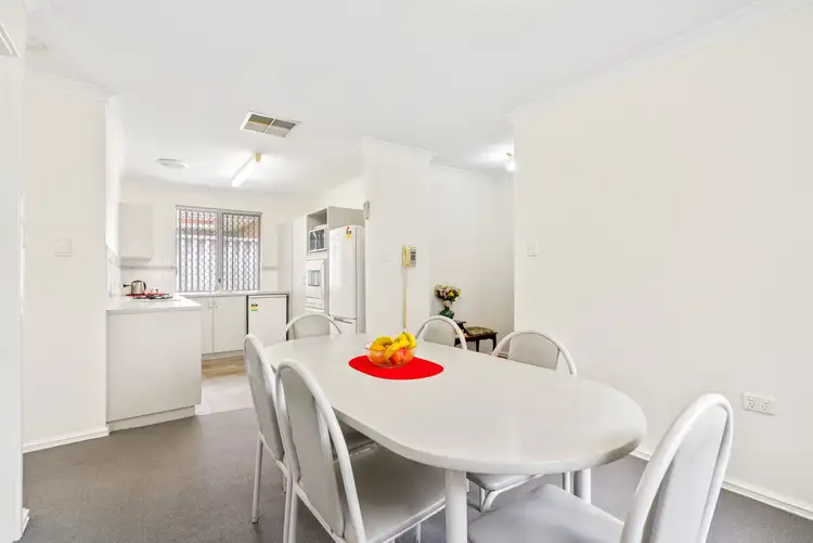 Fifth view of Homely house listing, 2/14 Instone Street, Hilton WA 6163