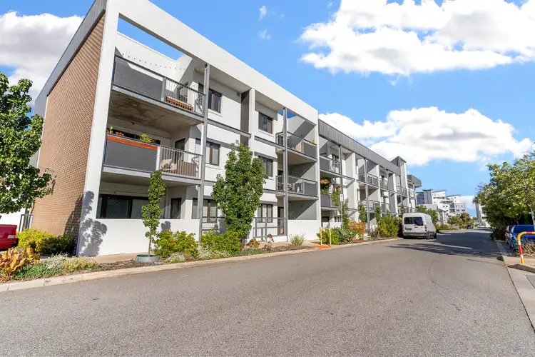 75/59 Breaksea Drive, North Coogee WA 6163