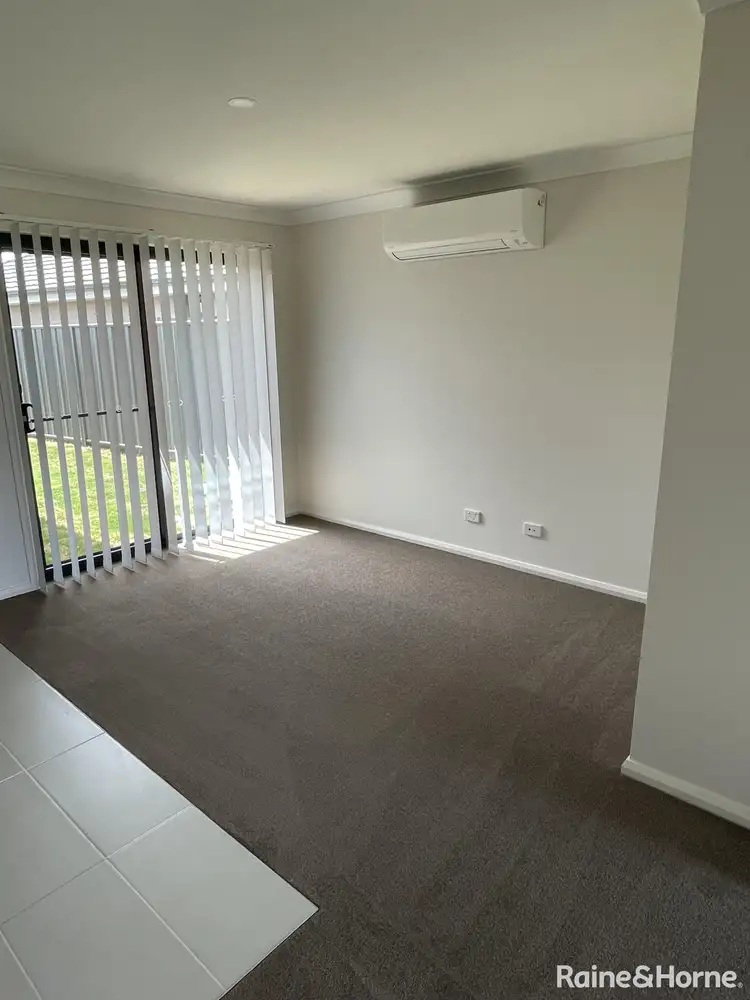 Fifth view of Homely house listing, 1/4 Rodgers Road, West Tamworth NSW 2340