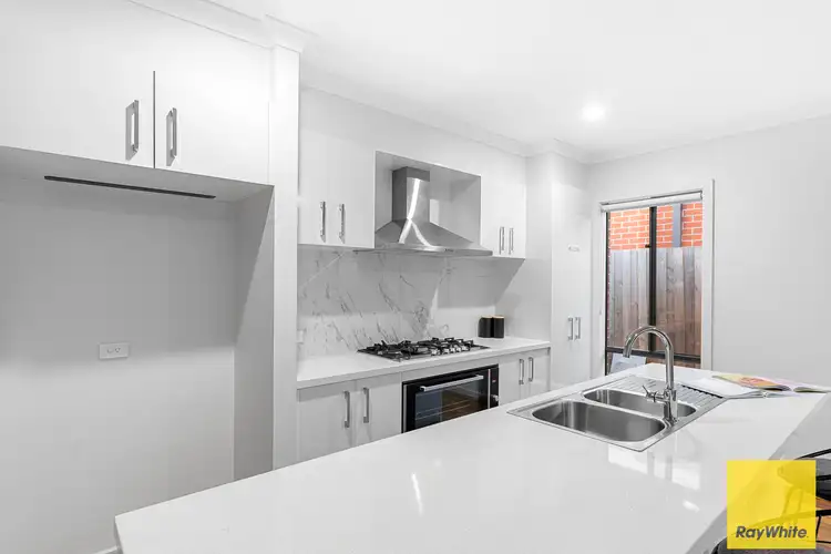 Sixth view of Homely house listing, 10 Flourish Way, Werribee VIC 3030