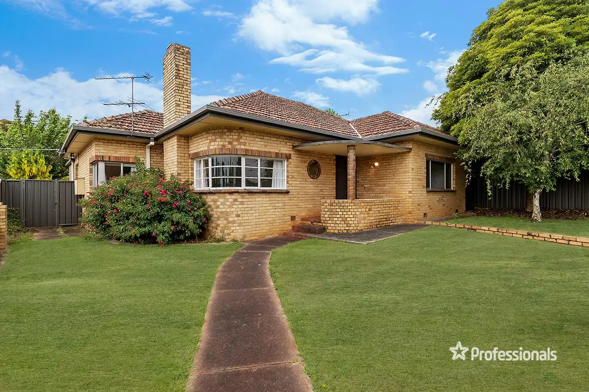 Main view of Homely house listing, 19 Tyers Street, Hamilton VIC 3300