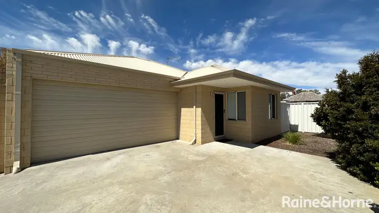 4/30 Elvire Street