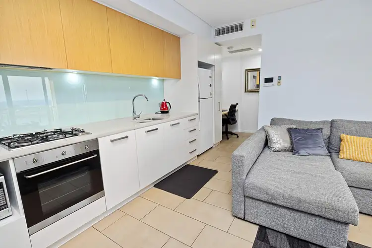 Sixth view of Homely apartment listing, 304/19 Kitchener Drive, Darwin City NT 800