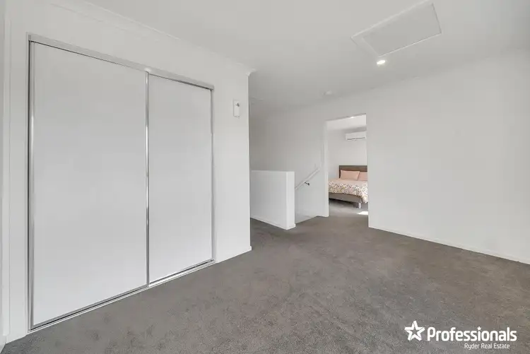 Fourth view of Homely house listing, 21 Mapstone Court, Melton South VIC 3338