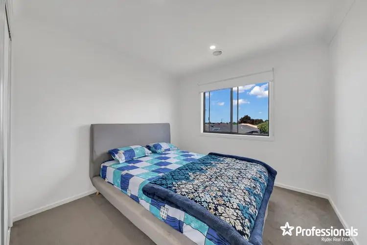 Sixth view of Homely house listing, 21 Mapstone Court, Melton South VIC 3338