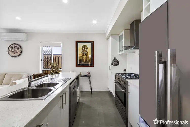 Sixth view of Homely house listing, 122 Vineyard Drive, Greenbank QLD 4124