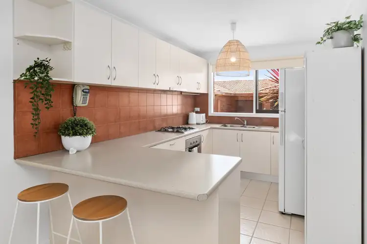 Second view of Homely unit listing, 2/7 Guelph Street, Somerville VIC 3912