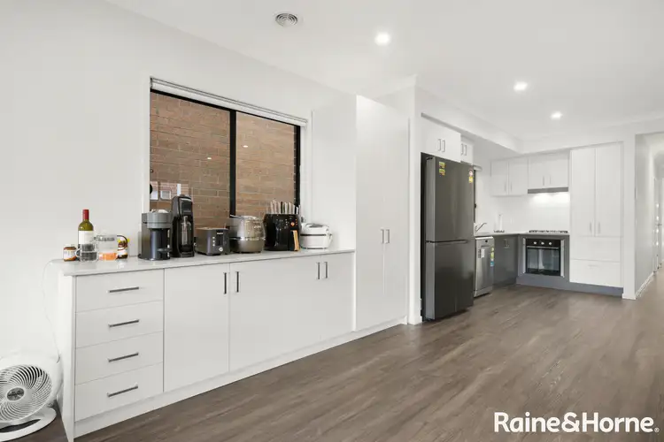 Fifth view of Homely house listing, 8 Abbotswick Circuit, Williams Landing VIC 3027
