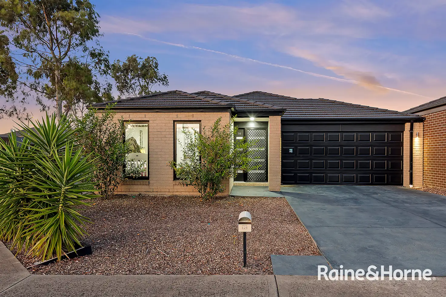 Main view of Homely house listing, 10 Harvard Street, Cranbourne West VIC 3977