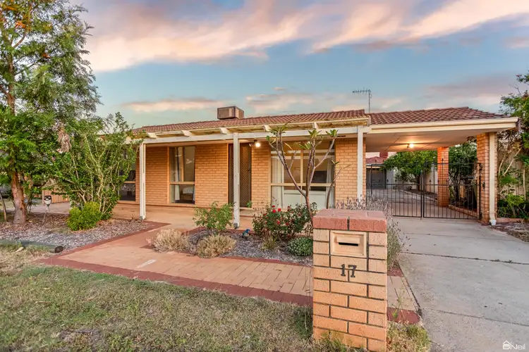 17 Baxter Close, Huntingdale WA 6110