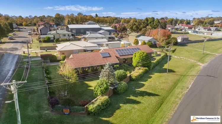 10 MOREDUN STREET, Guyra NSW 2365