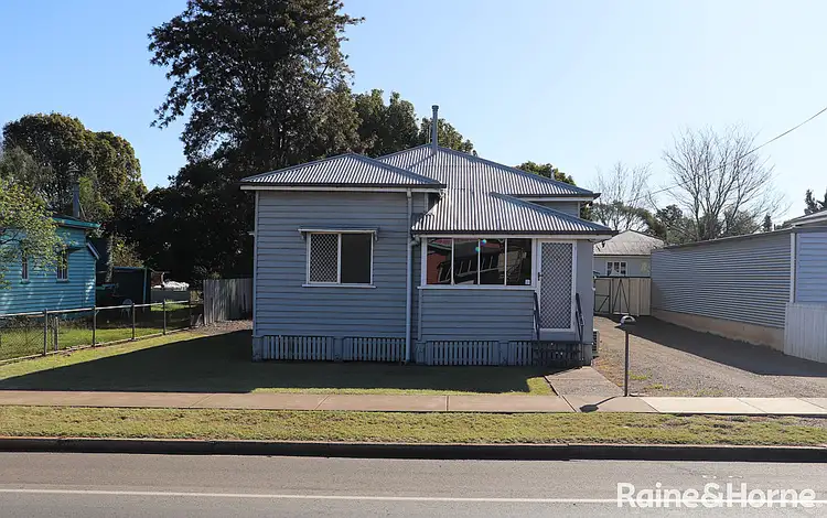 69 Youngman Street, Kingaroy QLD 4610