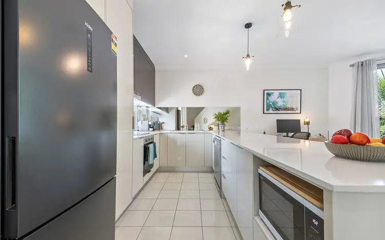 Fourth view of Homely townhouse listing, 38/5074 Emerald Island Drive, Carrara QLD 4211