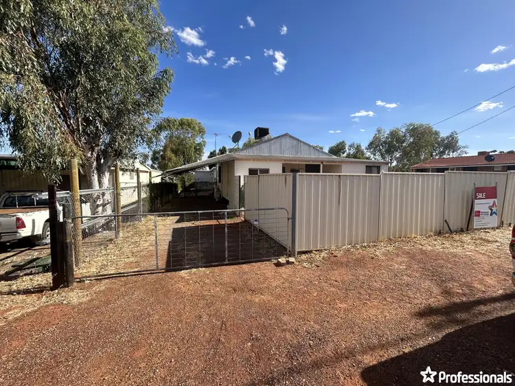 14 Short Street, Mullewa WA 6630